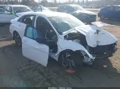 KMHLM4DG2SU964378 2025 HYUNDAI ELANTRA