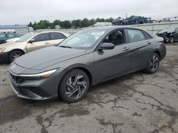 KMHLM4DG2SU964381 2025 HYUNDAI ELANTRA - Image 1