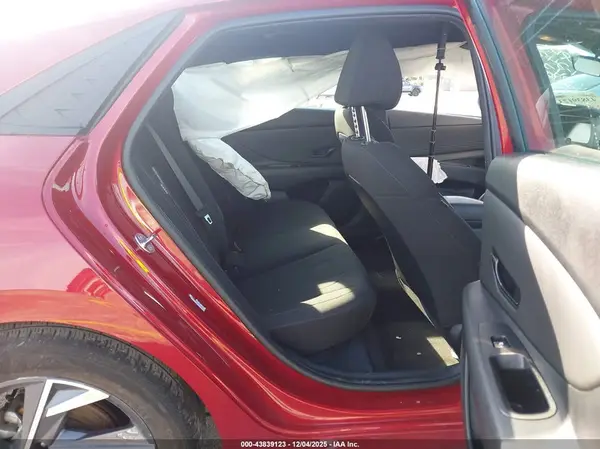 KMHLM4DG2SU966471 2025 HYUNDAI ELANTRA - Image 8