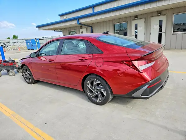 KMHLM4DG2SU969354 2025 HYUNDAI ELANTRA - Image 2