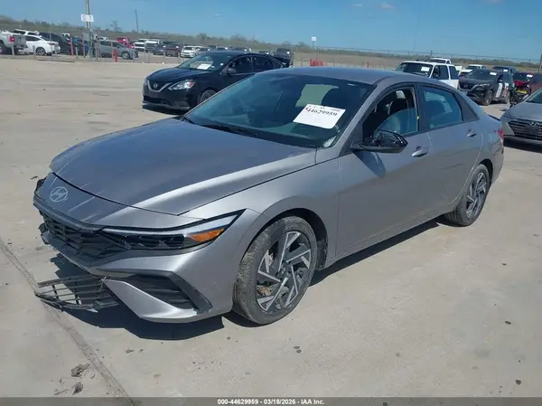 KMHLM4DG2SU969466 2025 HYUNDAI ELANTRA - Image 2