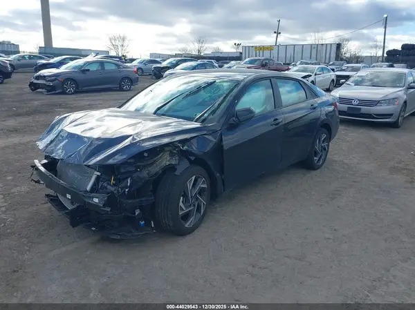 KMHLM4DG2SU972514 2025 HYUNDAI ELANTRA - Image 2
