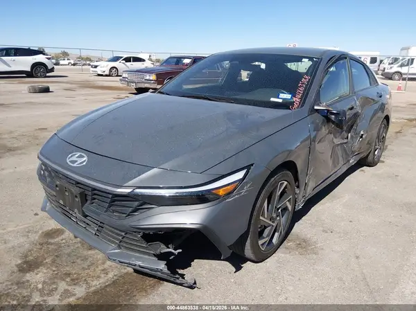 KMHLM4DG2SU978166 2025 HYUNDAI ELANTRA - Image 2