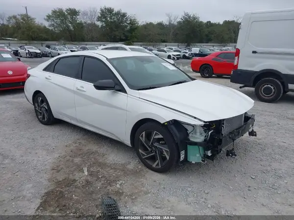 KMHLM4DG2SU982699 2025 HYUNDAI ELANTRA - Image 1