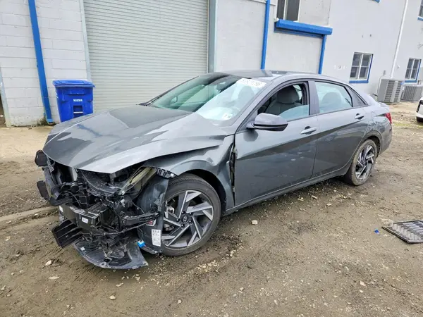 KMHLM4DG2SU992908 2025 HYUNDAI ELANTRA - Image 1