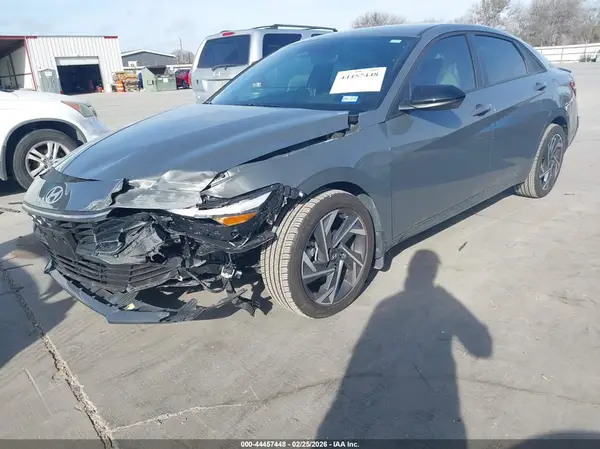 KMHLM4DG2SU993430 2025 HYUNDAI ELANTRA - Image 2