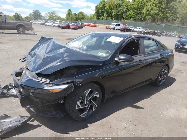 KMHLM4DG2SU993606 2025 HYUNDAI ELANTRA - Image 2
