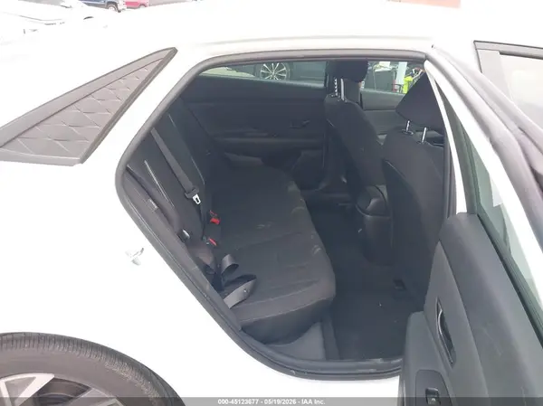 KMHLM4DG2SU994013 2025 HYUNDAI ELANTRA - Image 8