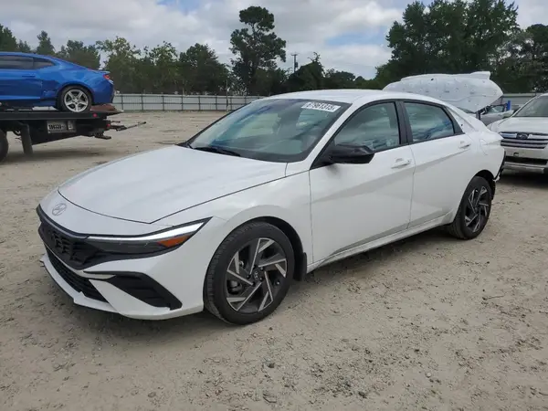 KMHLM4DG2SU995582 2025 HYUNDAI ELANTRA - Image 1
