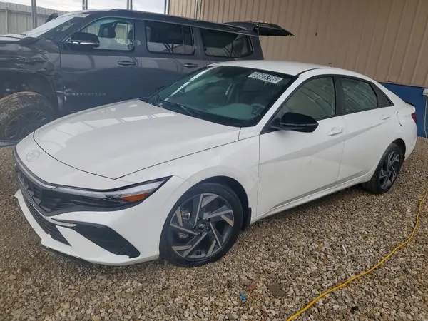 KMHLM4DG2SU995632 2025 HYUNDAI ELANTRA - Image 1