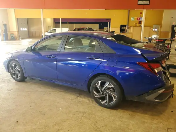 KMHLM4DG2SU996022 2025 HYUNDAI ELANTRA - Image 2