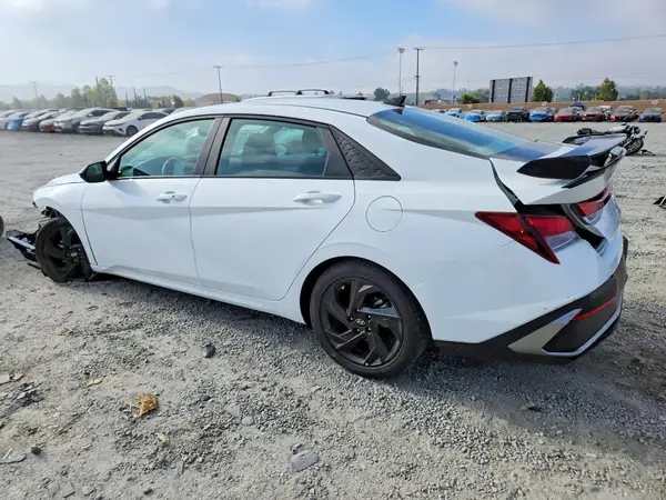 KMHLM4DG2TU112842 2026 HYUNDAI ELANTRA - Image 2