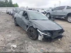 KMHLM4DG2TU137885 2026 HYUNDAI ELANTRA