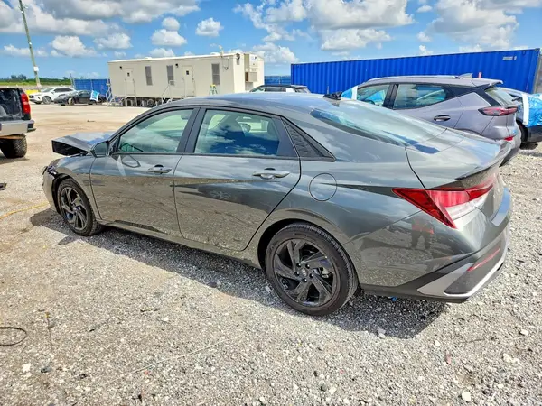 KMHLM4DG2TU170871 2026 HYUNDAI ELANTRA - Image 2