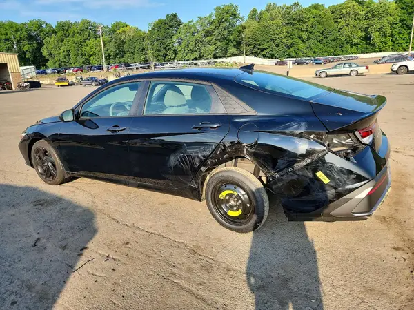2026 HYUNDAI ELANTRA COPART lot 58185336 auction photo 2