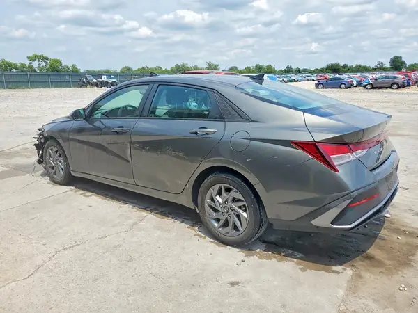 KMHLM4DG3RU638521 2024 HYUNDAI ELANTRA - Image 2