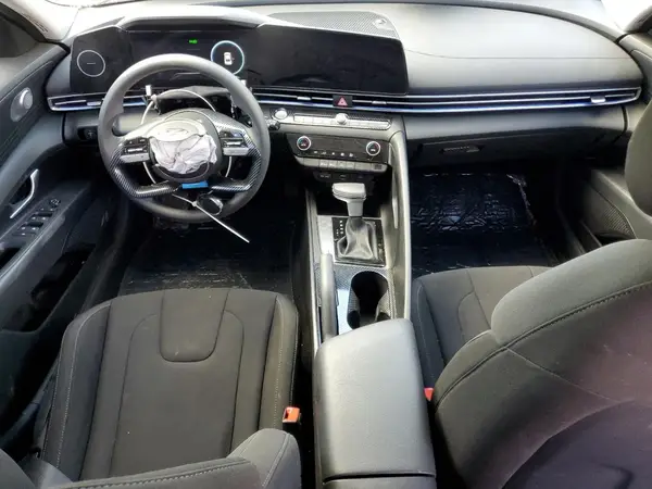KMHLM4DG3RU661426 2024 HYUNDAI ELANTRA - Image 8