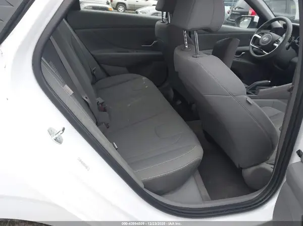 KMHLM4DG3RU663077 2024 HYUNDAI ELANTRA - Image 8