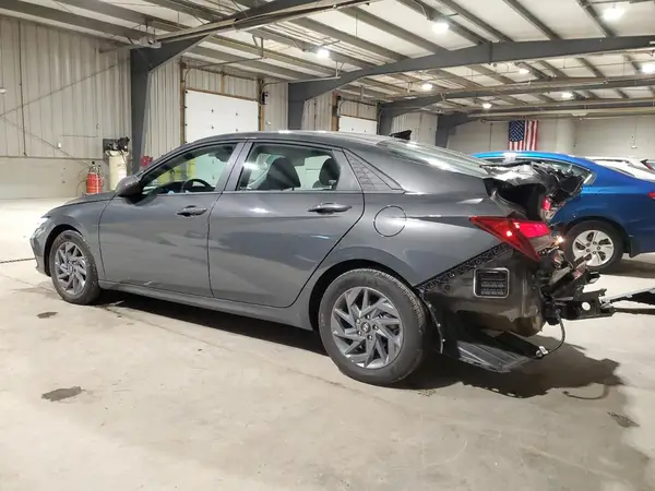 KMHLM4DG3RU664861 2024 HYUNDAI ELANTRA - Image 2