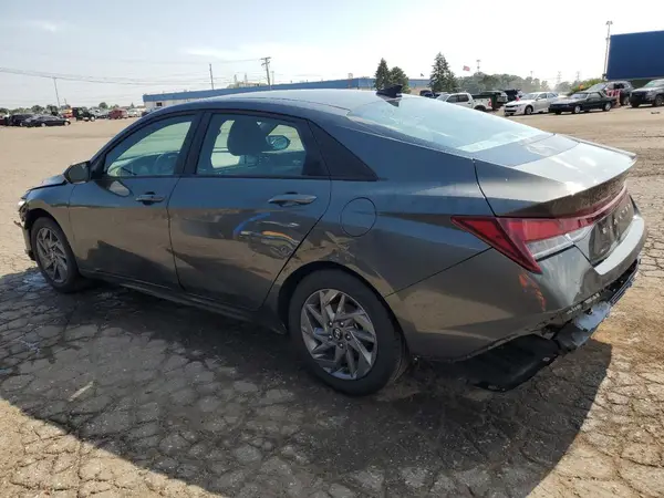 KMHLM4DG3RU674564 2024 HYUNDAI ELANTRA - Image 2