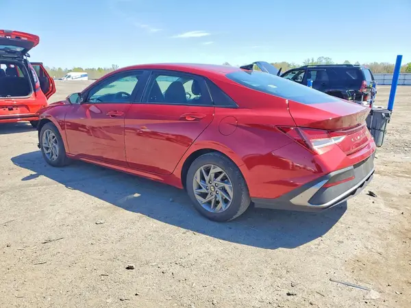 KMHLM4DG3RU675228 2024 HYUNDAI ELANTRA - Image 2