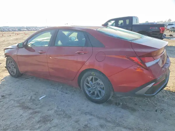 KMHLM4DG3RU678291 2024 HYUNDAI ELANTRA - Image 2