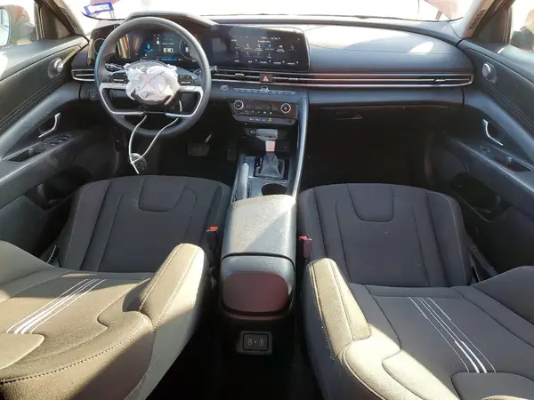KMHLM4DG3RU678291 2024 HYUNDAI ELANTRA - Image 8