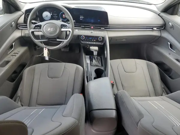 KMHLM4DG3RU678467 2024 HYUNDAI ELANTRA - Image 8