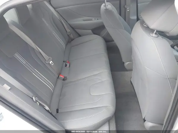 KMHLM4DG3RU678615 2024 HYUNDAI ELANTRA - Image 8