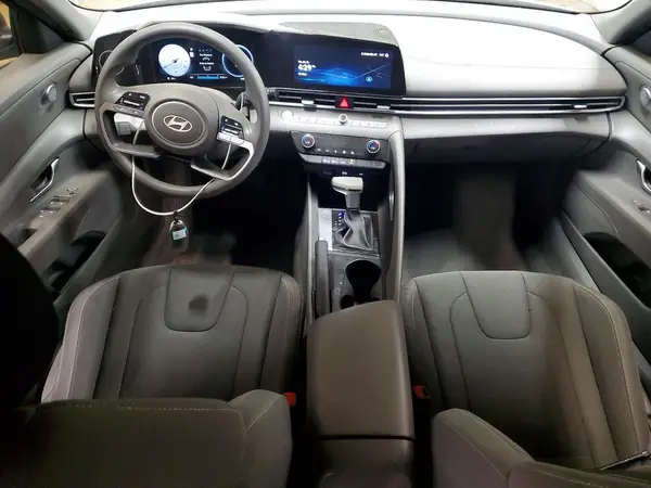 KMHLM4DG3RU692191 2024 HYUNDAI ELANTRA - Image 8