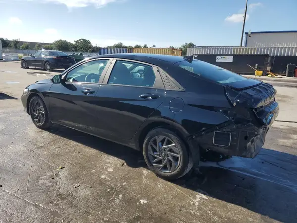 KMHLM4DG3RU692384 2024 HYUNDAI ELANTRA - Image 2