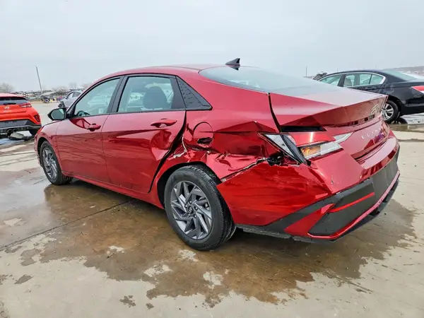 KMHLM4DG3RU694636 2024 HYUNDAI ELANTRA - Image 2