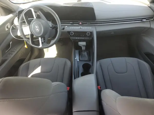 KMHLM4DG3RU694717 2024 HYUNDAI ELANTRA - Image 8
