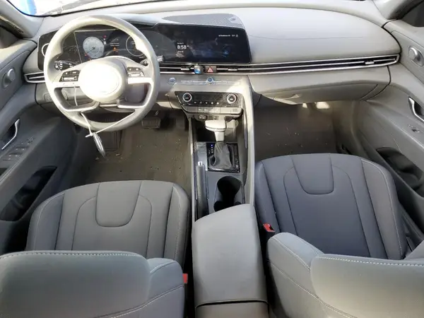 KMHLM4DG3RU698041 2024 HYUNDAI ELANTRA - Image 8