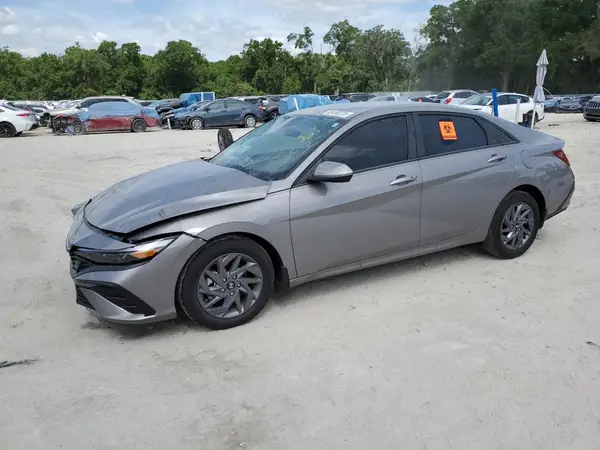 KMHLM4DG3RU699657 2024 HYUNDAI ELANTRA - Image 1