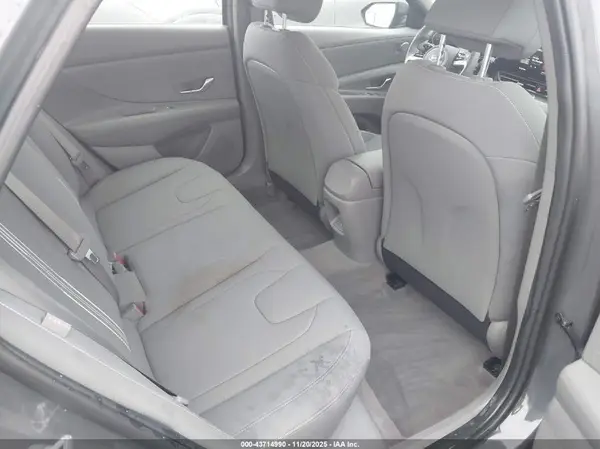 KMHLM4DG3RU701357 2024 HYUNDAI ELANTRA - Image 8