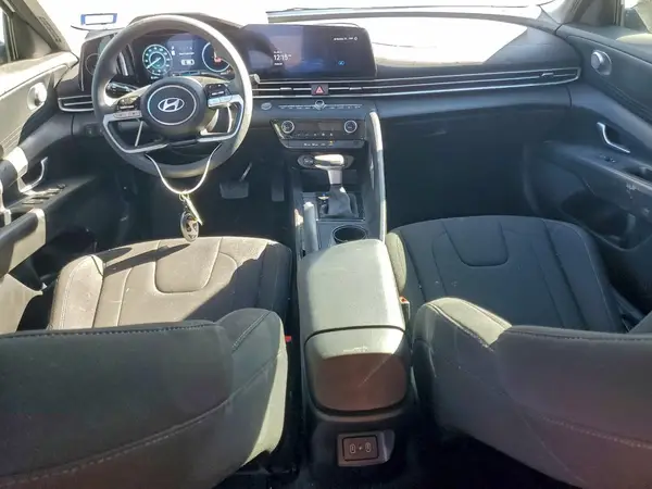 KMHLM4DG3RU703464 2024 HYUNDAI ELANTRA - Image 8