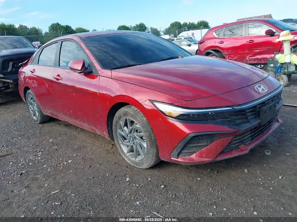 KMHLM4DG3RU703786 2024 HYUNDAI ELANTRA - Image 1