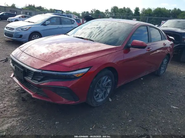 KMHLM4DG3RU703786 2024 HYUNDAI ELANTRA - Image 2