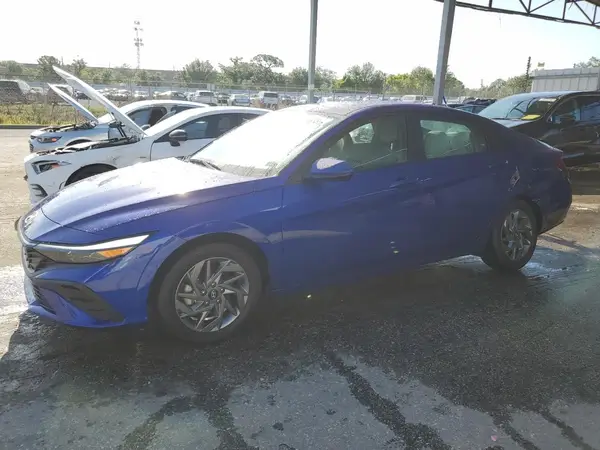 KMHLM4DG3RU704727 2024 HYUNDAI ELANTRA - Image 1