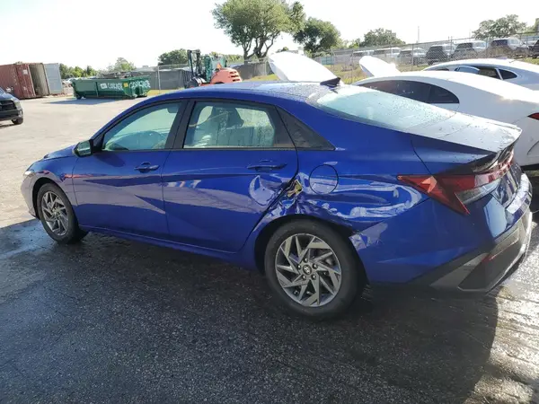 KMHLM4DG3RU704727 2024 HYUNDAI ELANTRA - Image 2