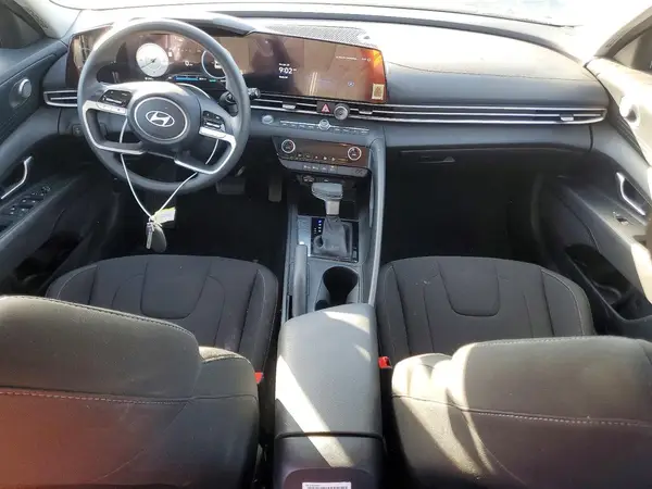 KMHLM4DG3RU708468 2024 HYUNDAI ELANTRA - Image 8