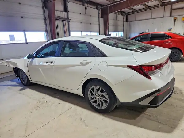 KMHLM4DG3RU711340 2024 HYUNDAI ELANTRA - Image 2