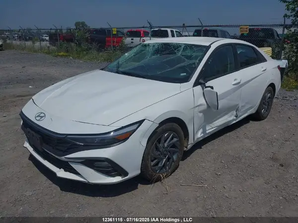 KMHLM4DG3RU713900 2024 HYUNDAI ELANTRA - Image 2