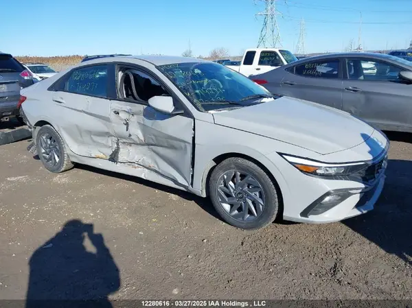 KMHLM4DG3RU714271 2024 HYUNDAI ELANTRA - Image 1