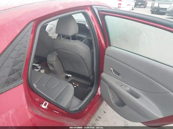 KMHLM4DG3RU719065 2024 HYUNDAI ELANTRA - Image 8