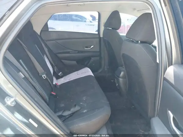 KMHLM4DG3RU724752 2024 HYUNDAI ELANTRA - Image 8