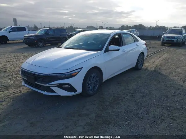 KMHLM4DG3RU726310 2024 HYUNDAI ELANTRA - Image 2