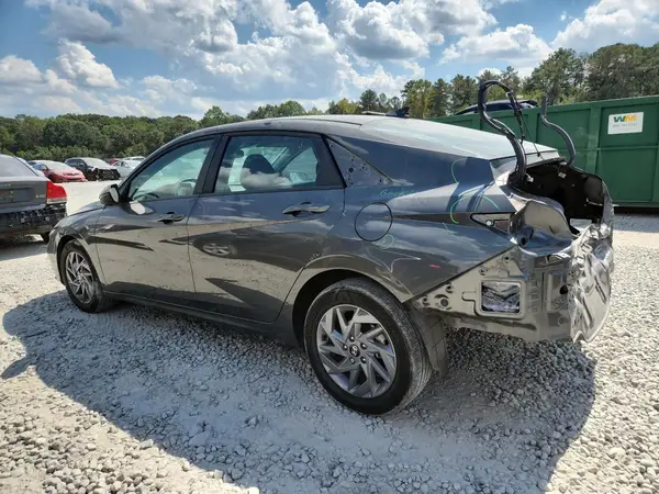 KMHLM4DG3RU726517 2024 HYUNDAI ELANTRA - Image 2