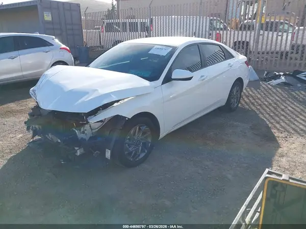 KMHLM4DG3RU730650 2024 HYUNDAI ELANTRA - Image 2
